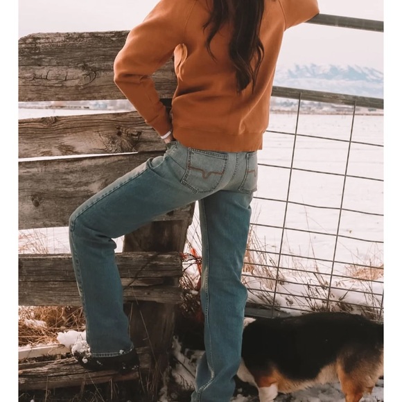 Kimes Ranch Women’s Mia Jeans 8x32 - Picture 7 of 7